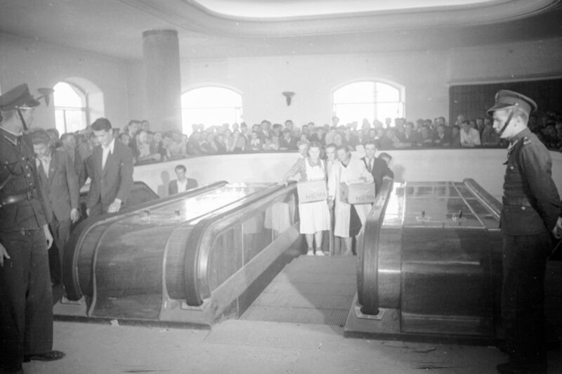 Fot. 1949/NAC, Wojskowa Agencja Fotograficzna